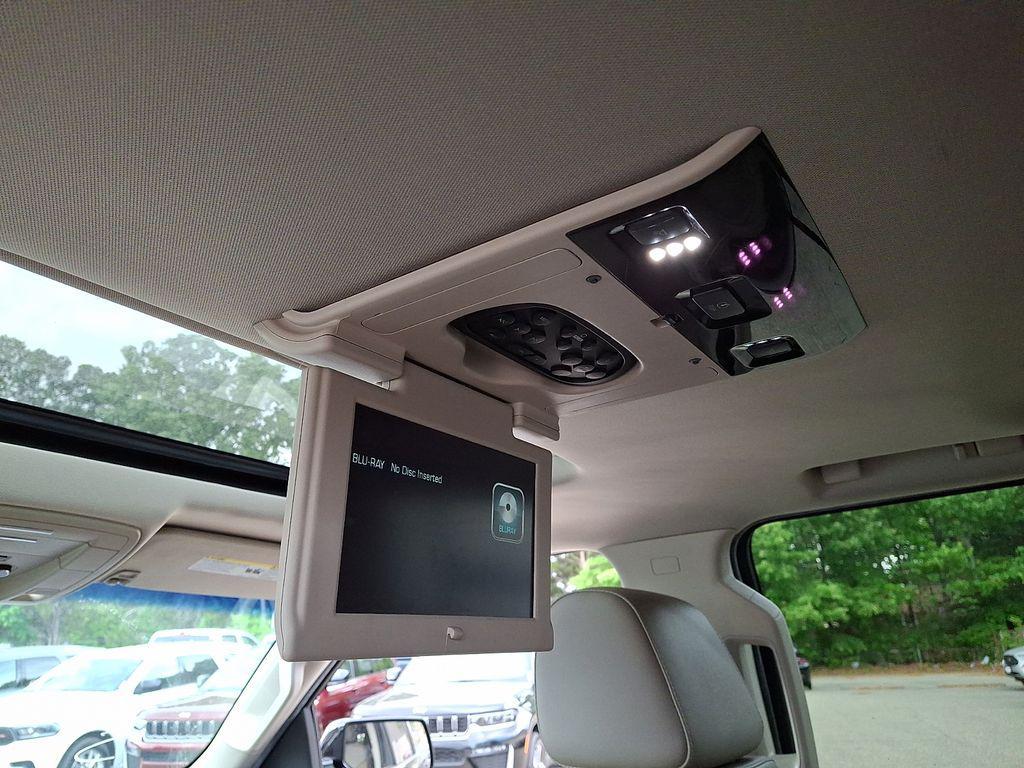 used 2019 GMC Yukon XL car, priced at $25,563