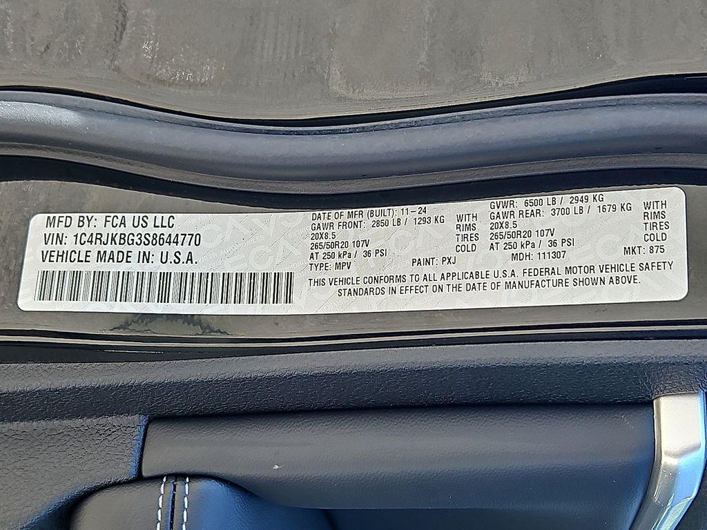 new 2025 Jeep Grand Cherokee L car, priced at $45,110