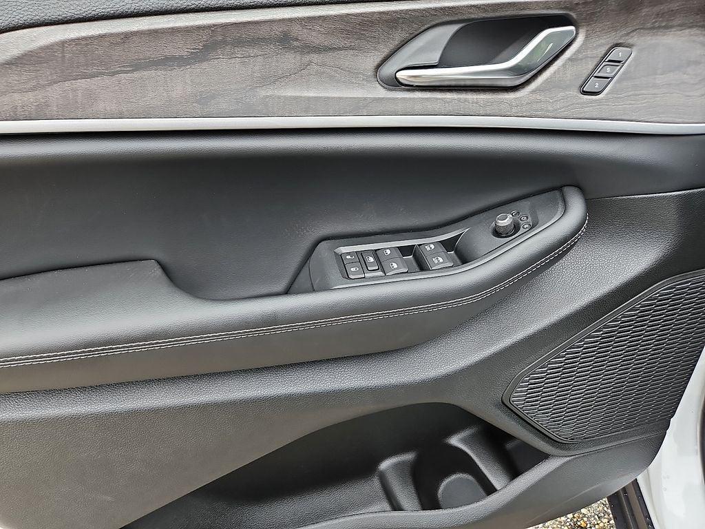 new 2026 Jeep Grand Cherokee car, priced at $44,227