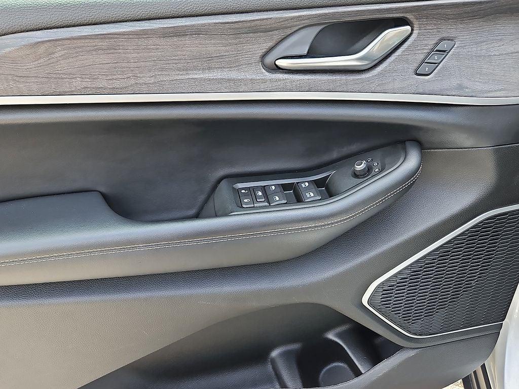 used 2021 Jeep Grand Cherokee L car, priced at $30,500