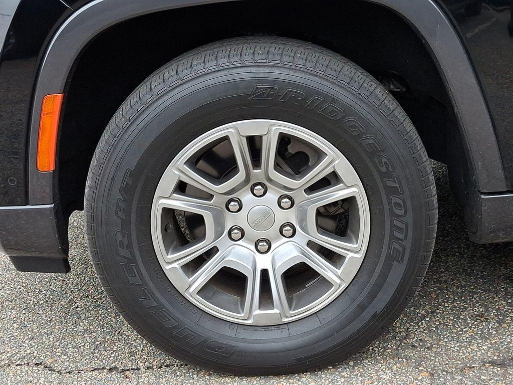 used 2022 Jeep Wagoneer car, priced at $39,237