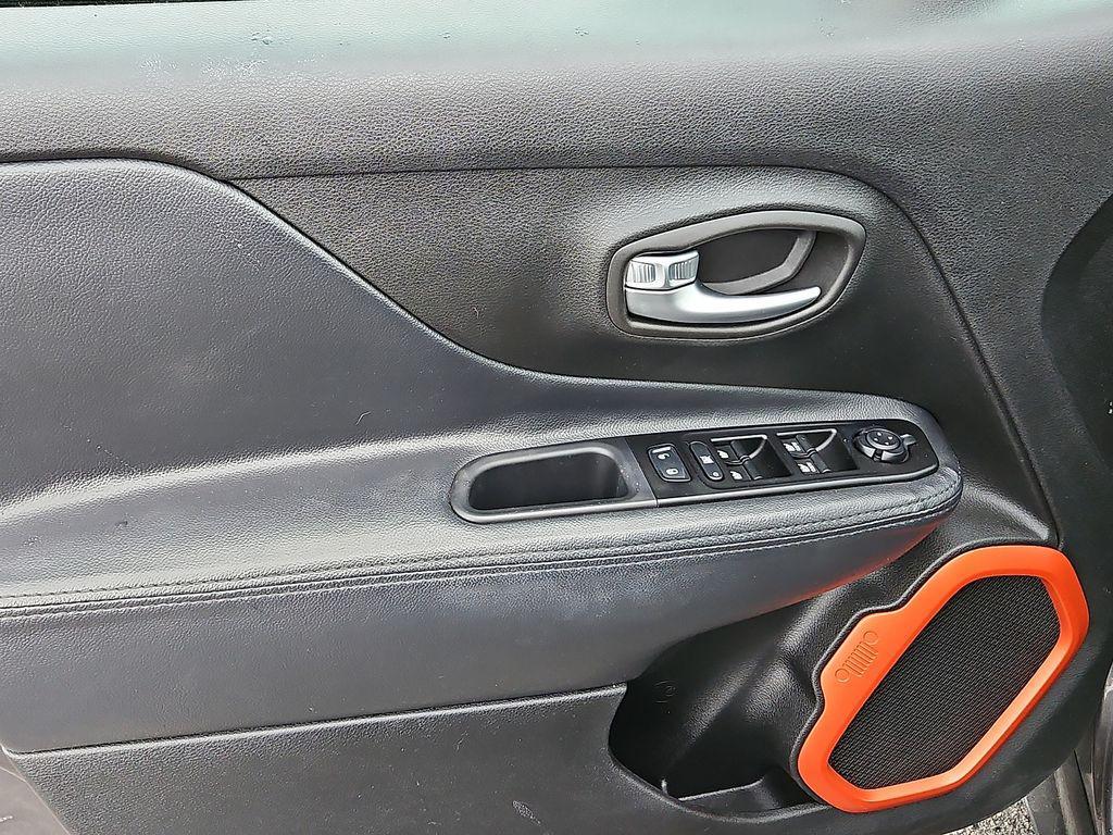 used 2020 Jeep Renegade car, priced at $15,580