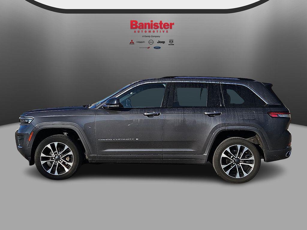 used 2022 Jeep Grand Cherokee car, priced at $30,168