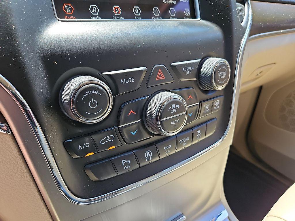 used 2018 Jeep Grand Cherokee car, priced at $21,674