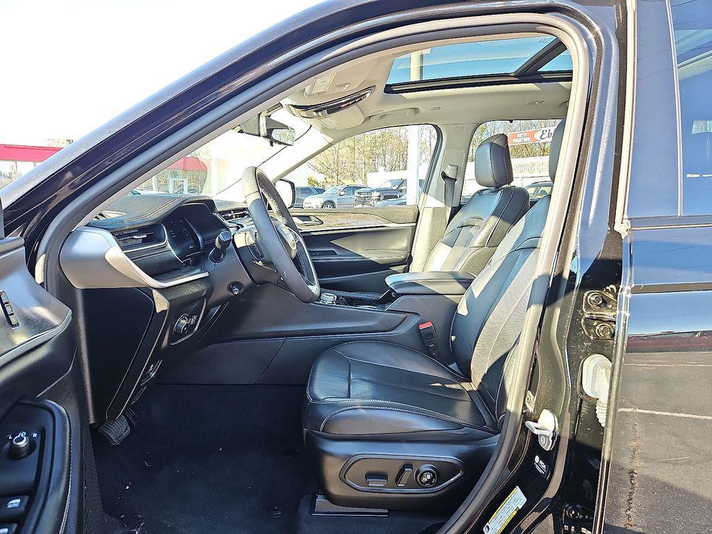 used 2023 Jeep Grand Cherokee L car, priced at $31,760