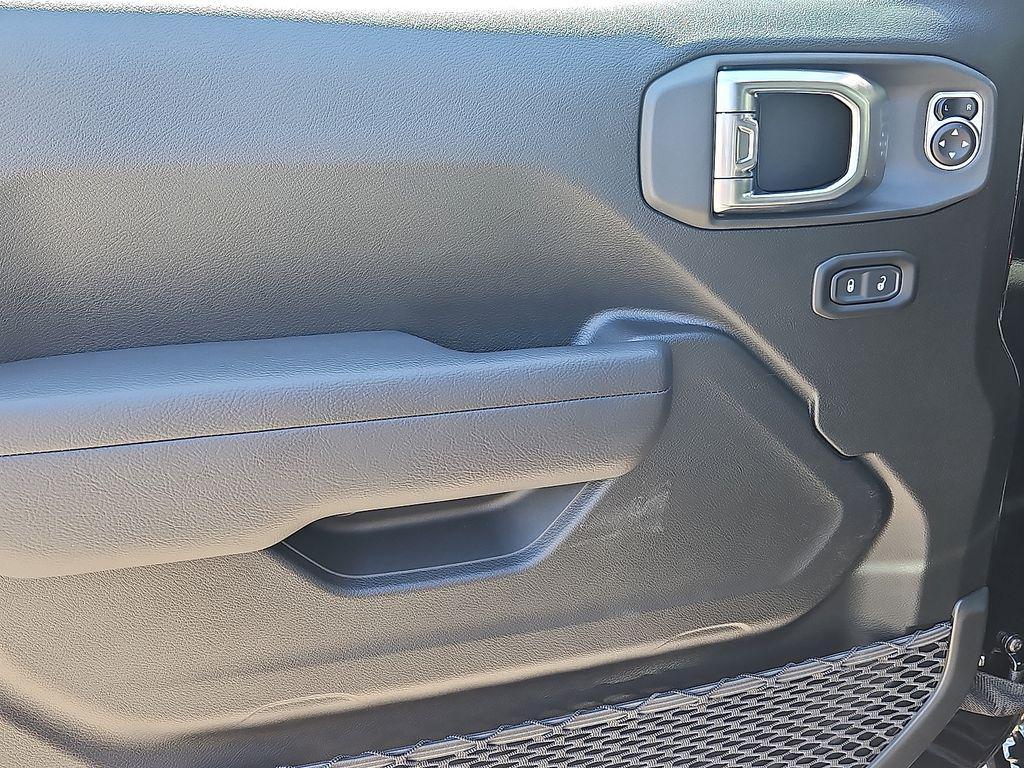 new 2025 Jeep Wrangler car, priced at $55,000