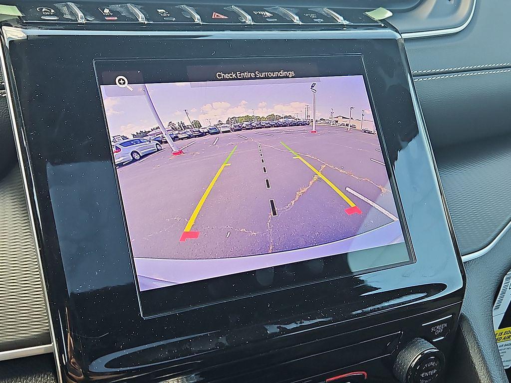 new 2025 Jeep Grand Cherokee L car, priced at $32,000