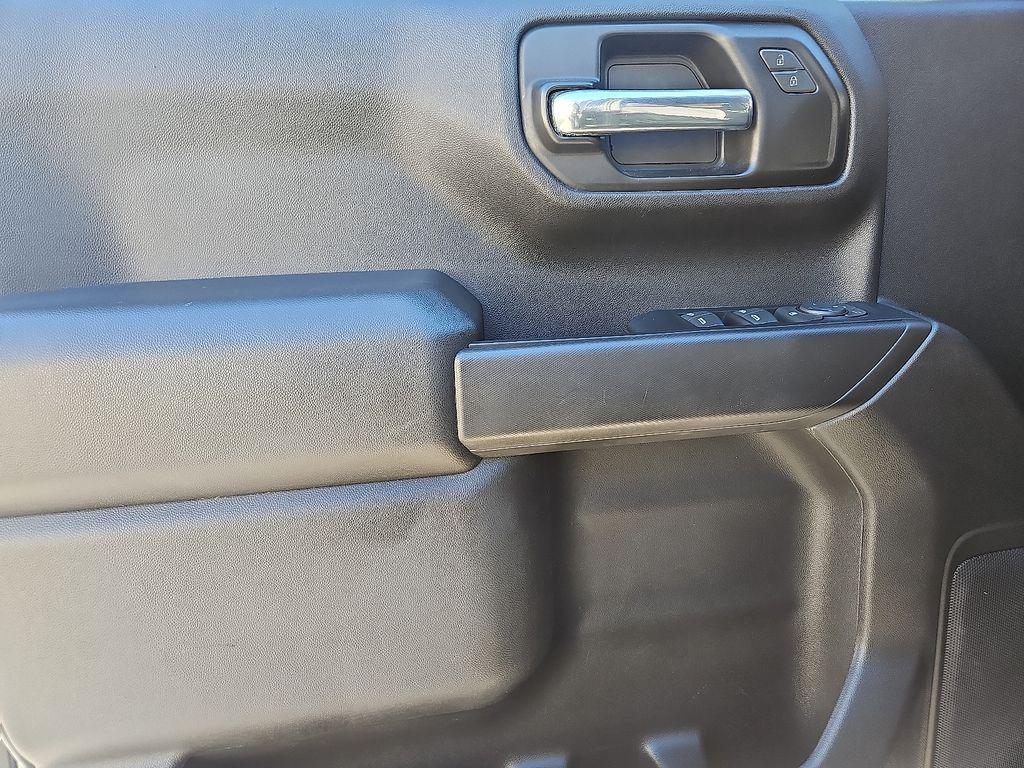 used 2022 Chevrolet Silverado 1500 car, priced at $29,345