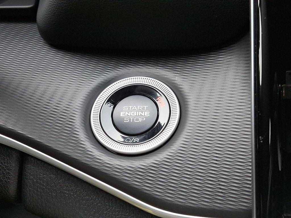 new 2026 Jeep Grand Cherokee car, priced at $42,585