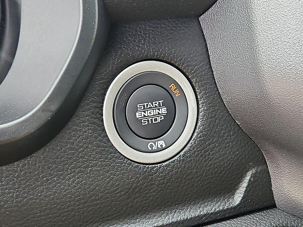 new 2025 Ram 1500 car, priced at $52,000