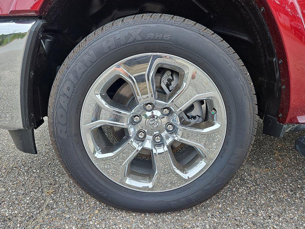 new 2025 Ram 1500 car, priced at $52,000