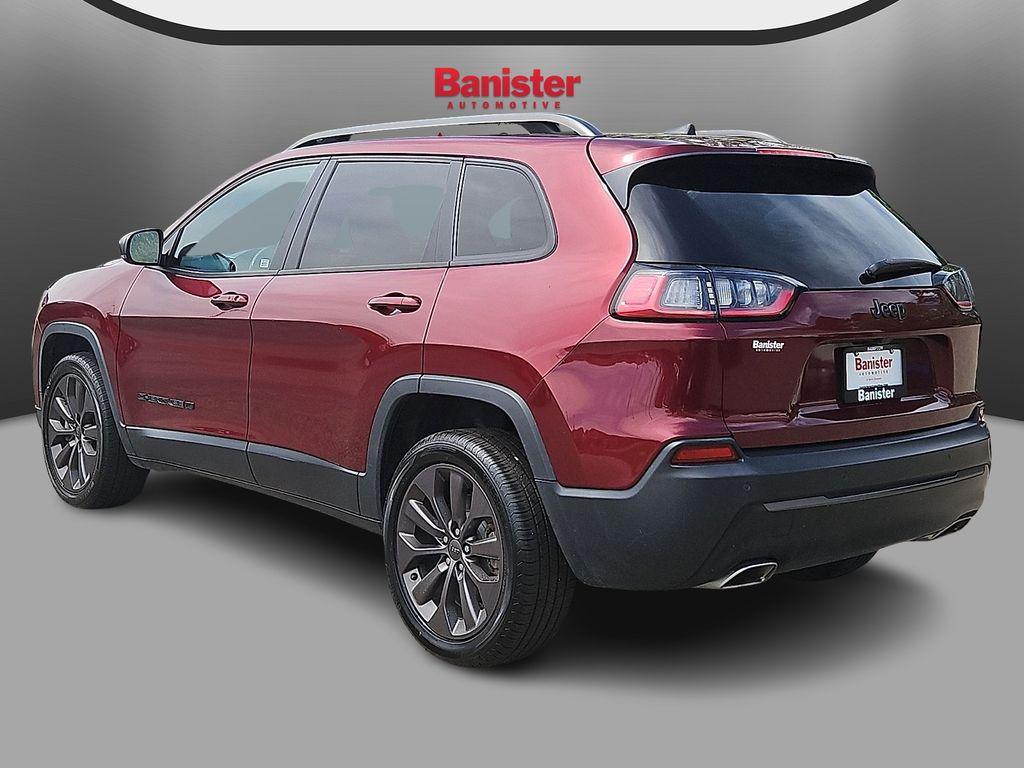 used 2021 Jeep Cherokee car, priced at $17,922
