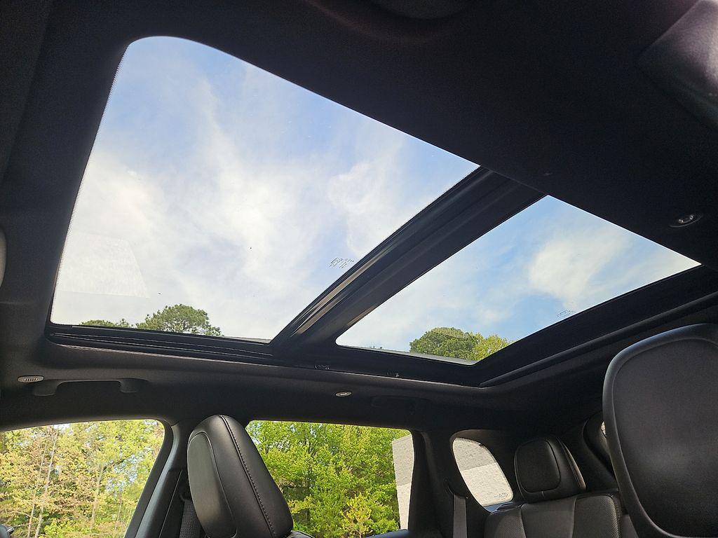 used 2021 Jeep Cherokee car, priced at $17,922