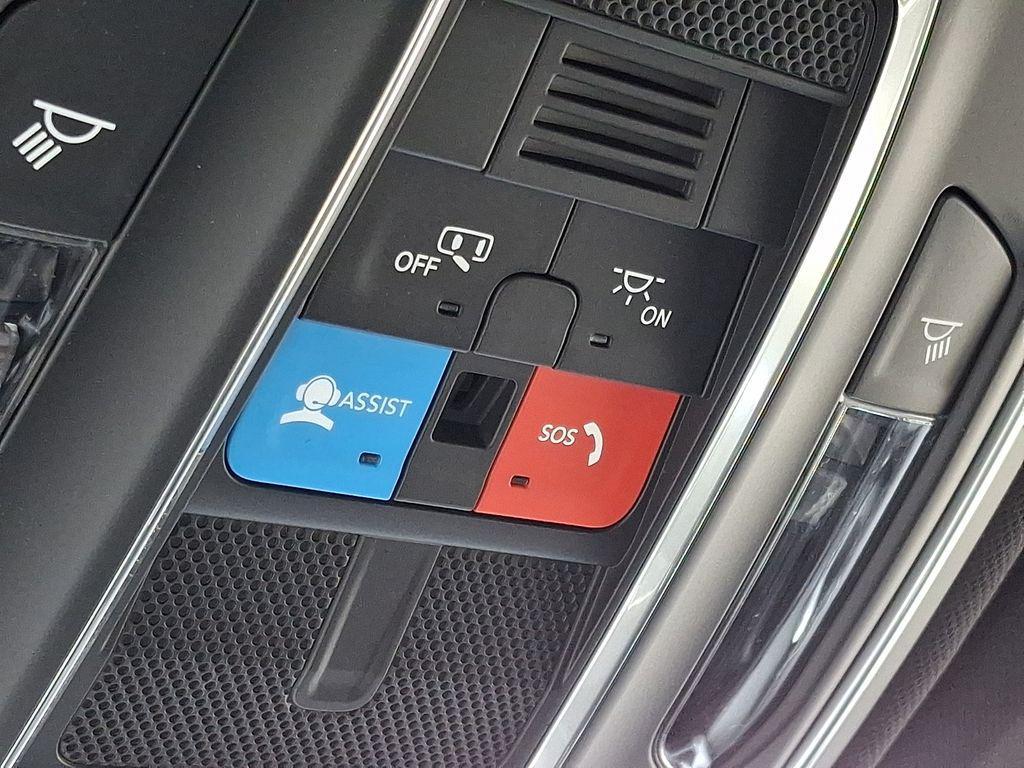 new 2026 Jeep Grand Cherokee car, priced at $41,990