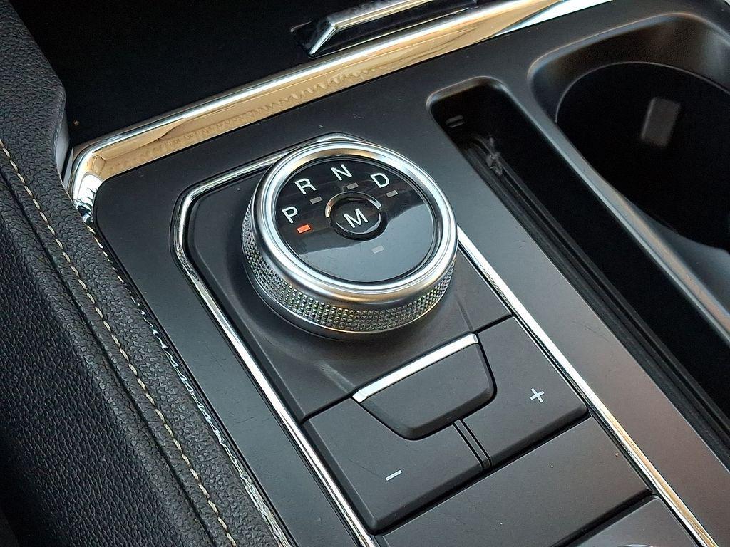 used 2022 Ford Expedition car, priced at $37,502