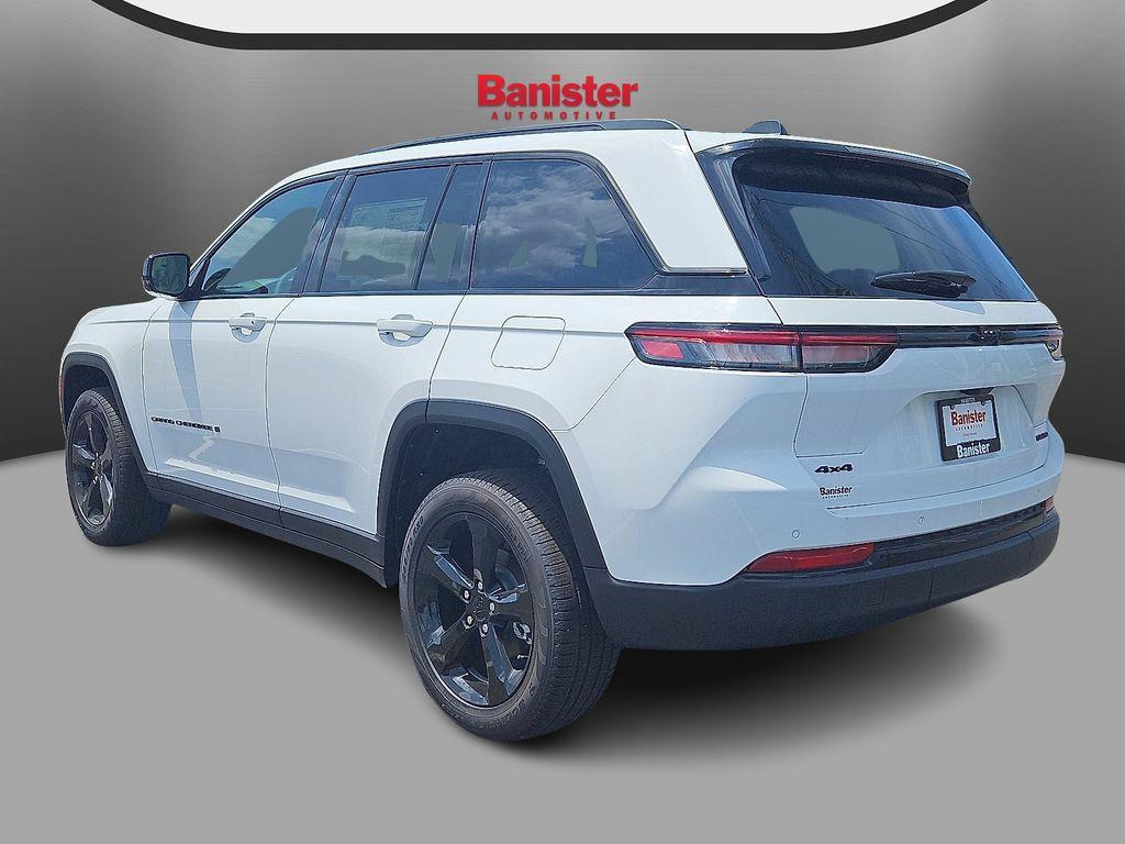 new 2025 Jeep Grand Cherokee car, priced at $41,713