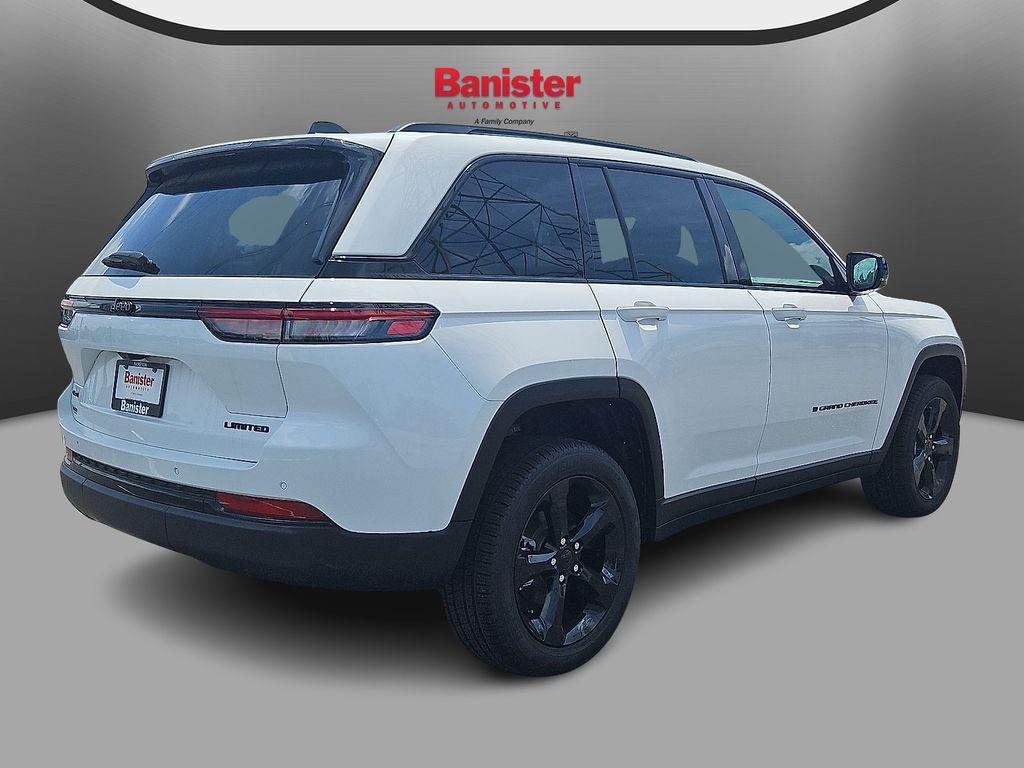 new 2025 Jeep Grand Cherokee car, priced at $41,713