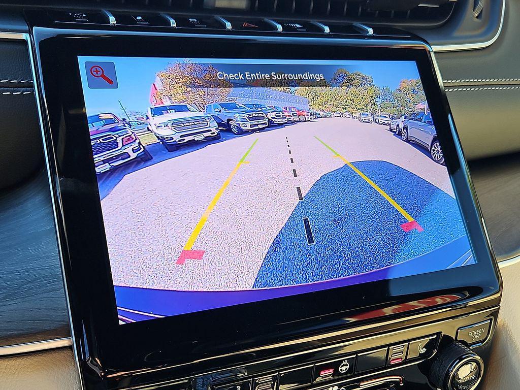 new 2025 Jeep Grand Cherokee car, priced at $43,564