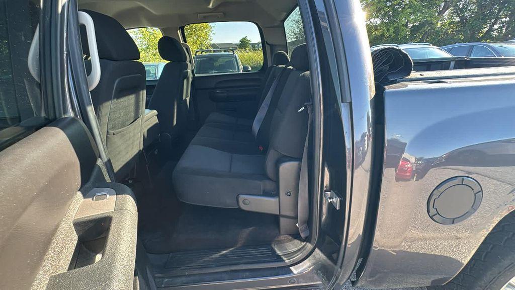 used 2011 Chevrolet Silverado 1500 car, priced at $9,999