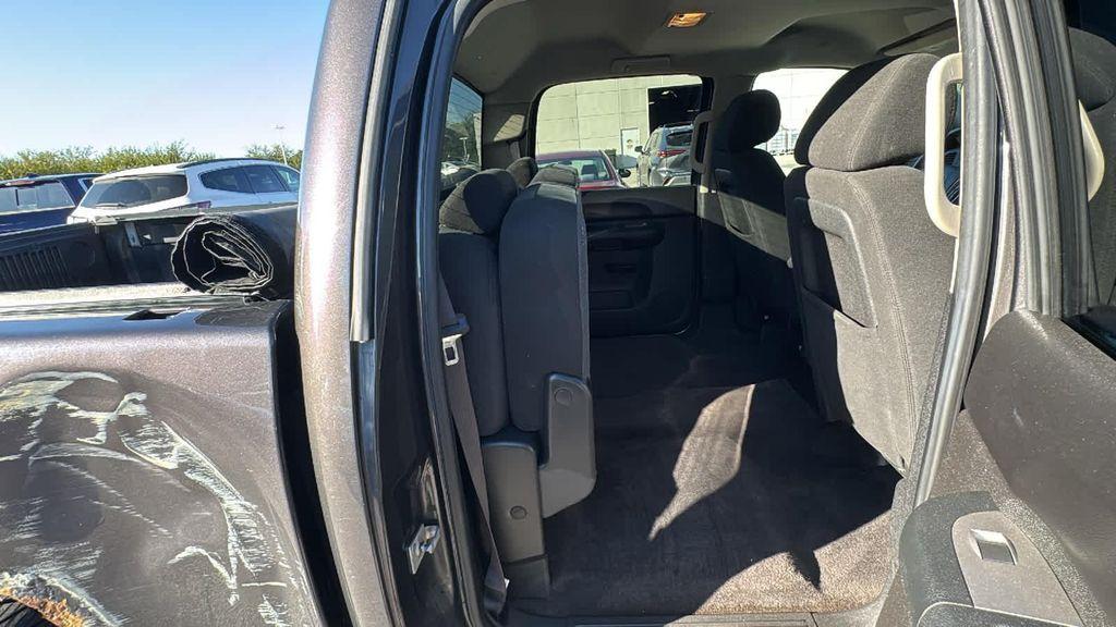 used 2011 Chevrolet Silverado 1500 car, priced at $9,999