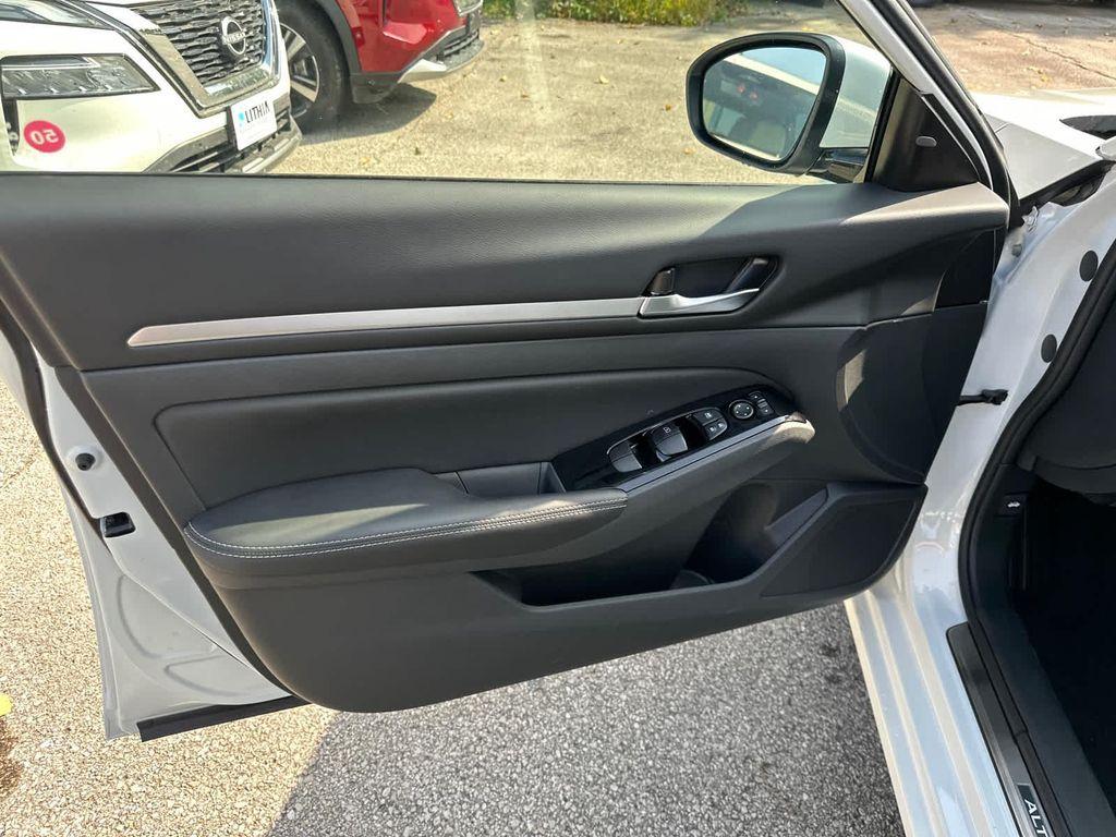 new 2025 Nissan Altima car, priced at $34,851