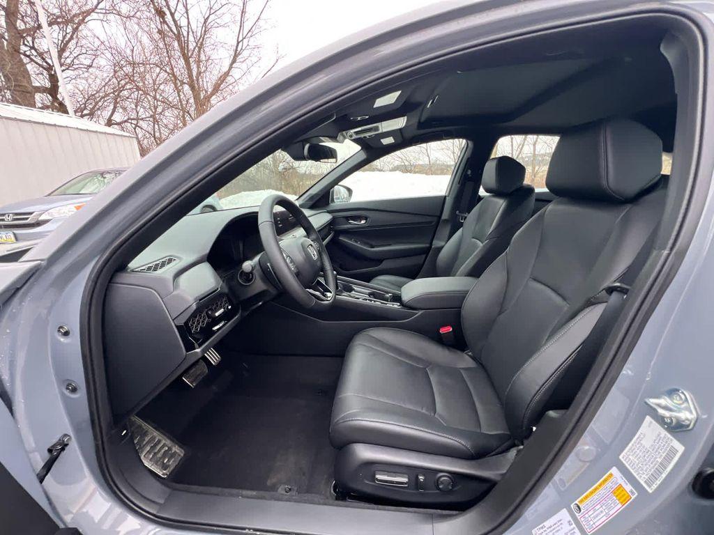 new 2025 Honda Accord Hybrid car, priced at $37,025