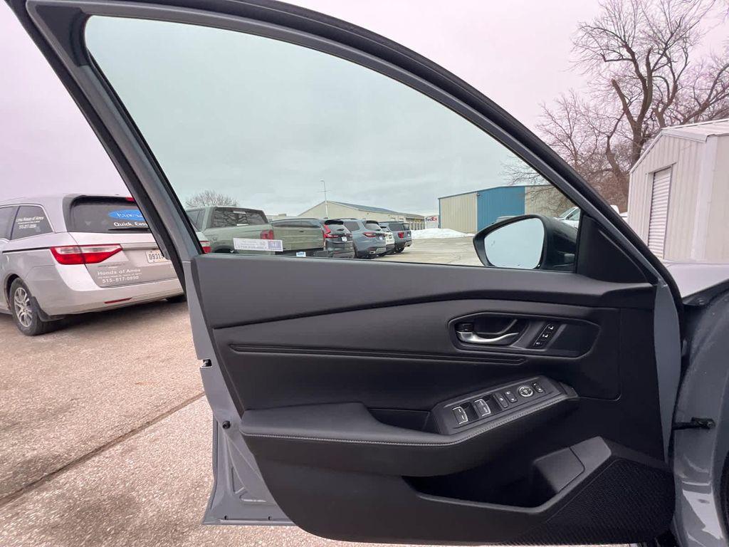 new 2025 Honda Accord Hybrid car, priced at $37,025