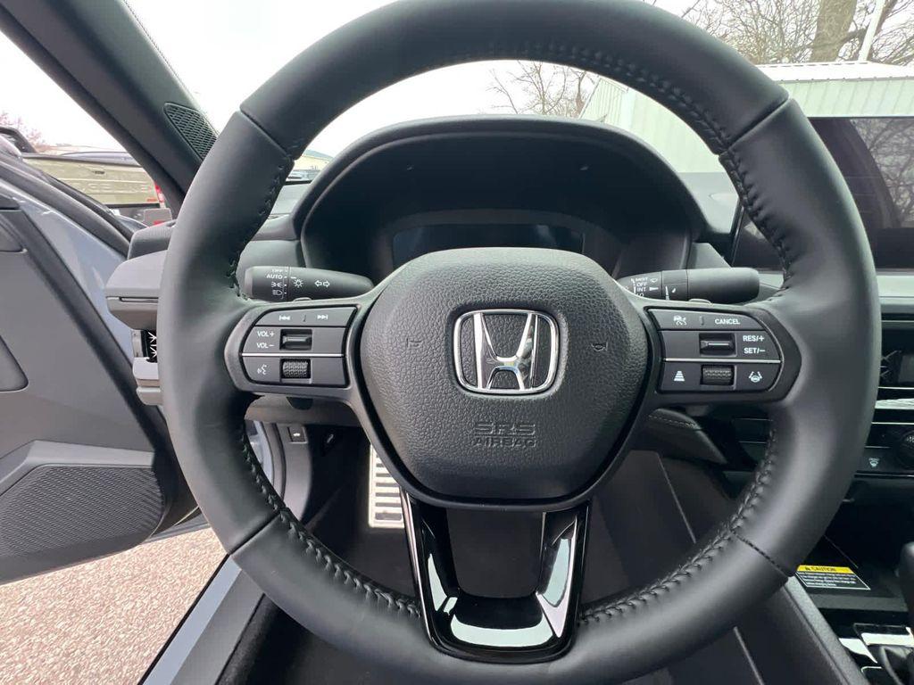 new 2025 Honda Accord Hybrid car, priced at $37,025