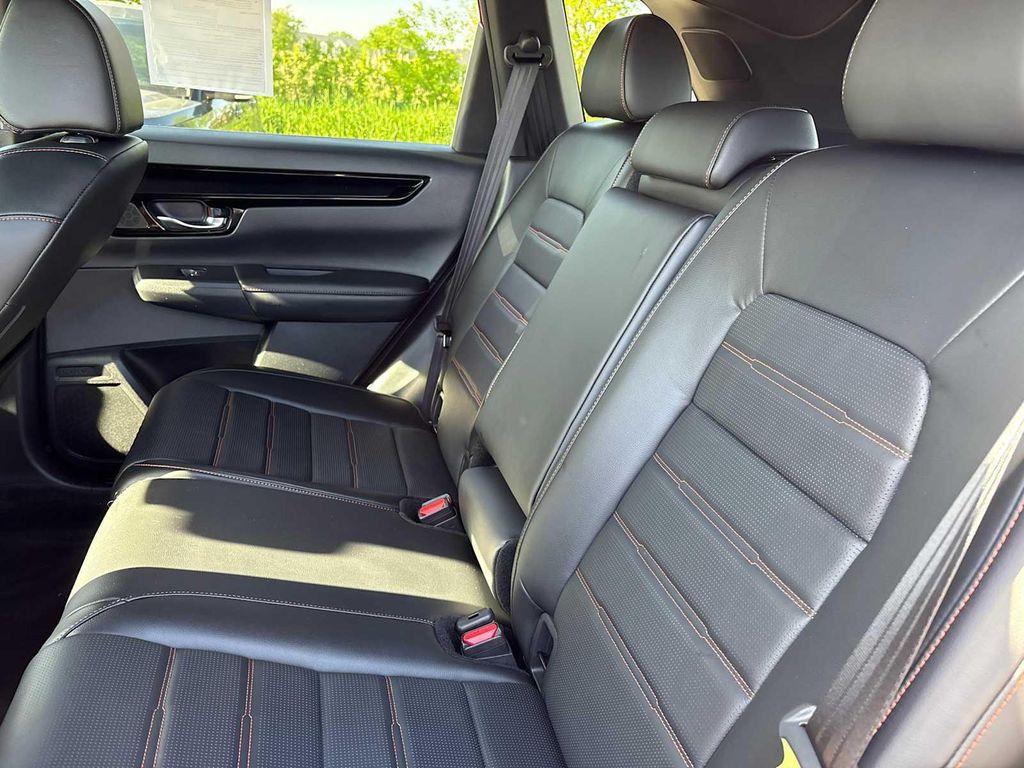 used 2025 Honda CR-V Hybrid car, priced at $39,999