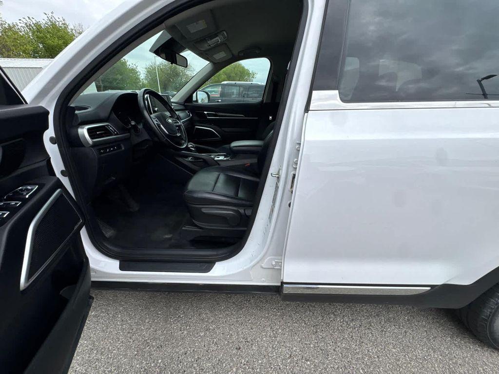 used 2021 Kia Telluride car, priced at $17,179