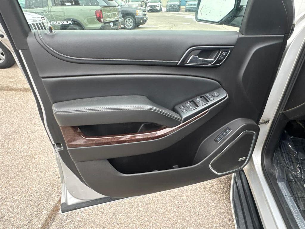 used 2017 GMC Yukon XL car, priced at $14,999