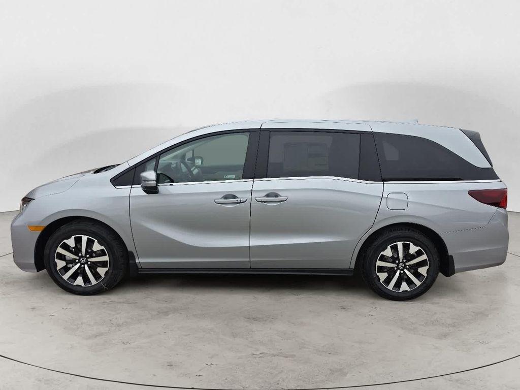 new 2026 Honda Odyssey car, priced at $44,290