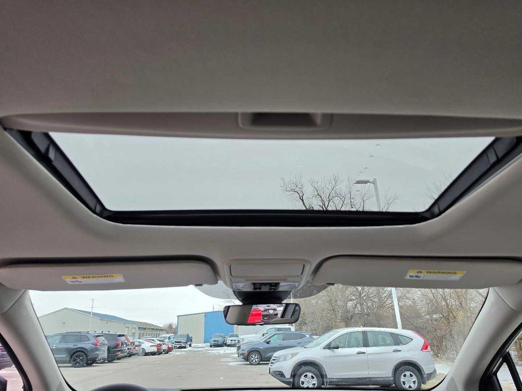 new 2026 Honda Odyssey car, priced at $44,290