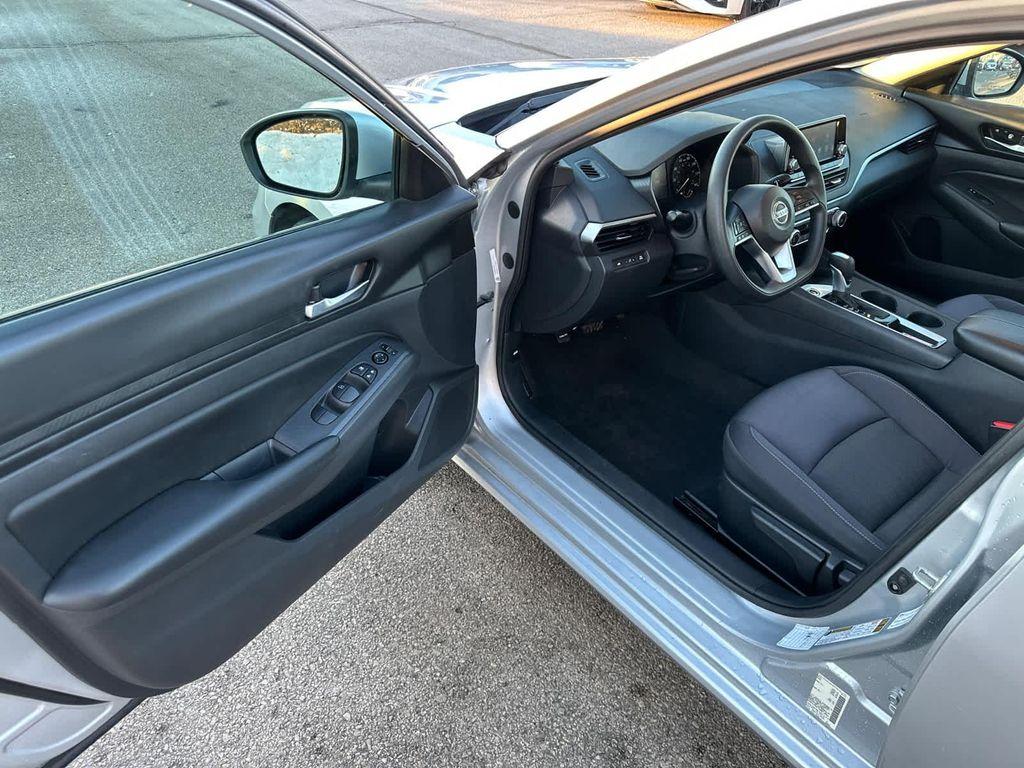 used 2021 Nissan Altima car, priced at $19,999