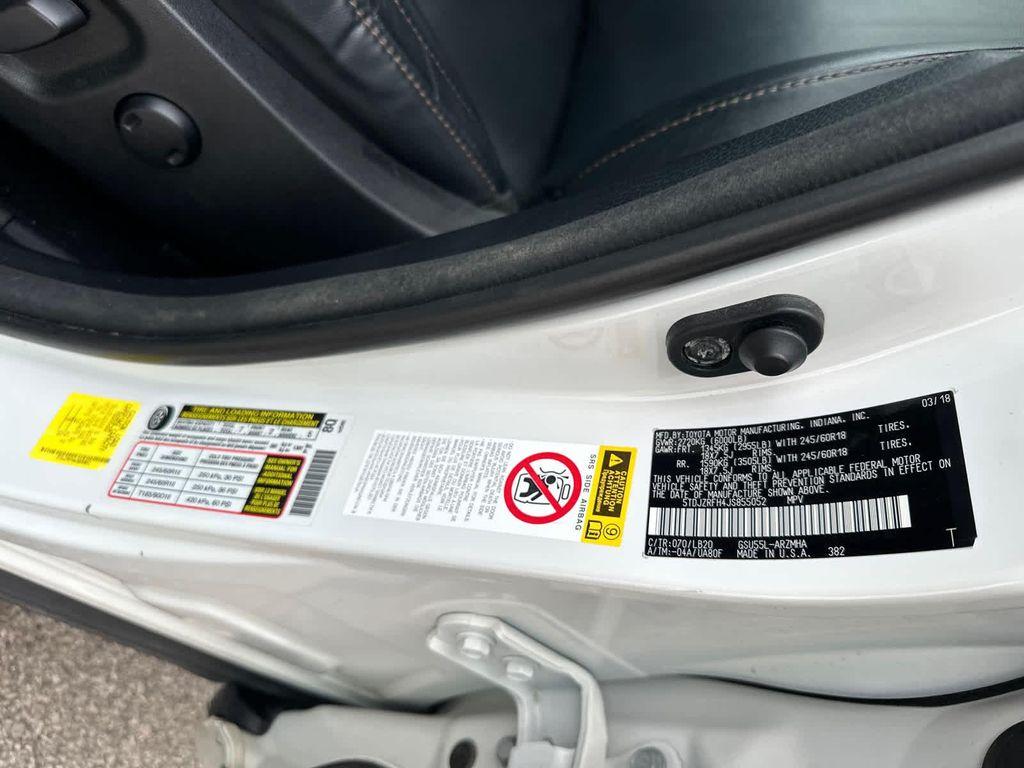 used 2018 Toyota Highlander car, priced at $22,999