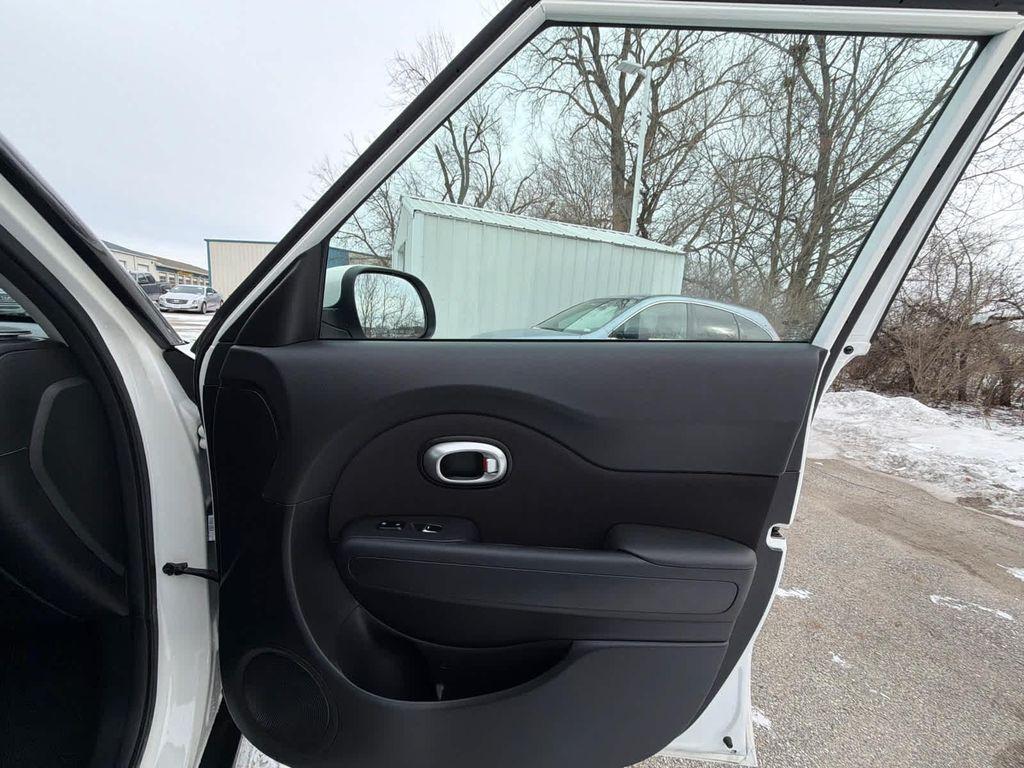 used 2019 Kia Soul car