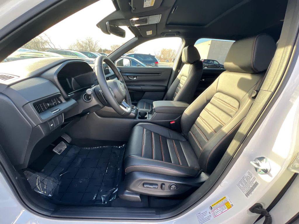 new 2026 Honda CR-V Hybrid car, priced at $42,130