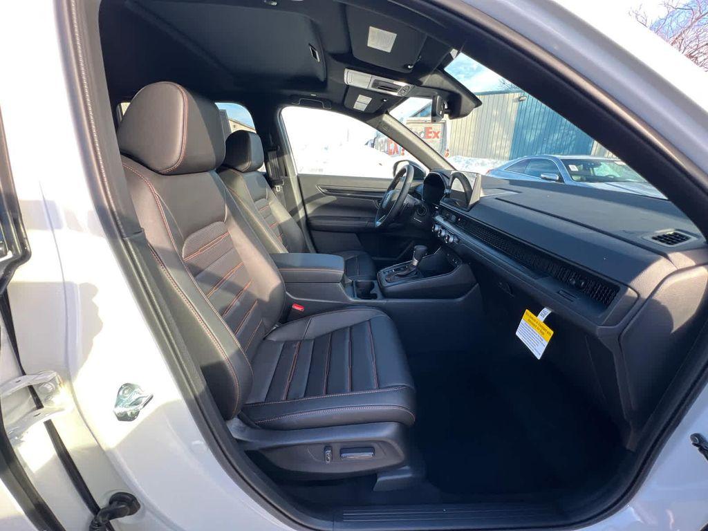 new 2026 Honda CR-V Hybrid car, priced at $42,130