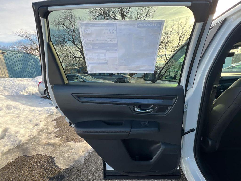 new 2026 Honda CR-V Hybrid car, priced at $42,130