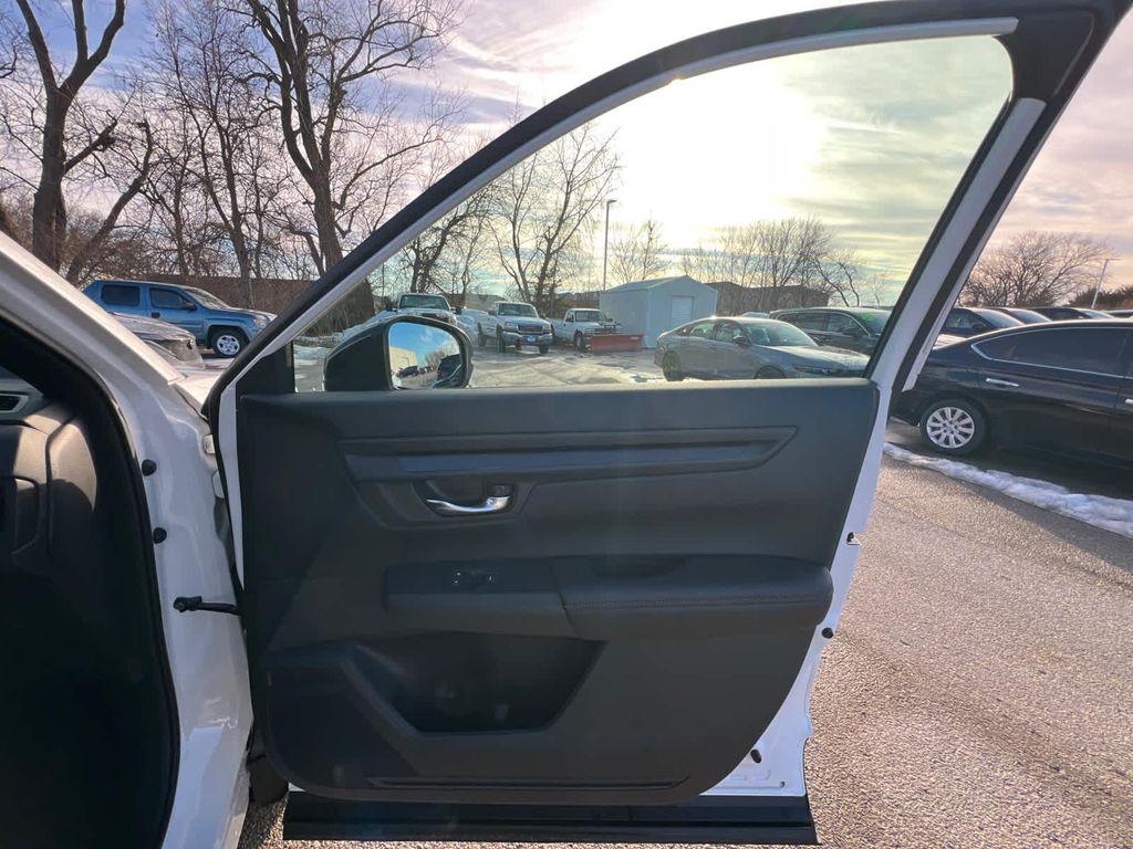 new 2026 Honda CR-V Hybrid car, priced at $42,130