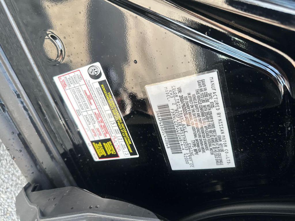 new 2025 Nissan Kicks car, priced at $29,085