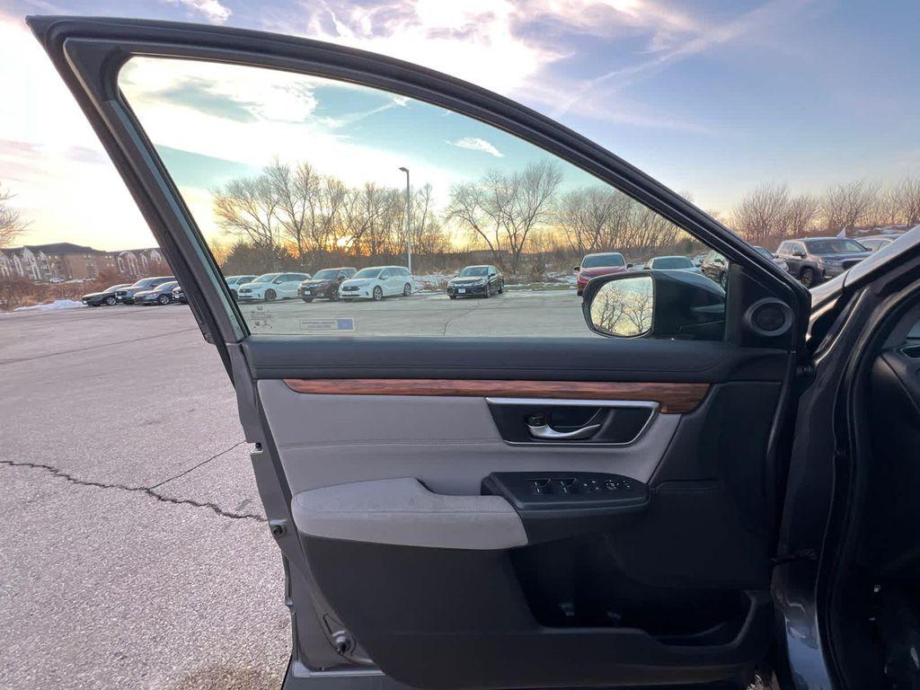 used 2020 Honda CR-V car, priced at $21,999