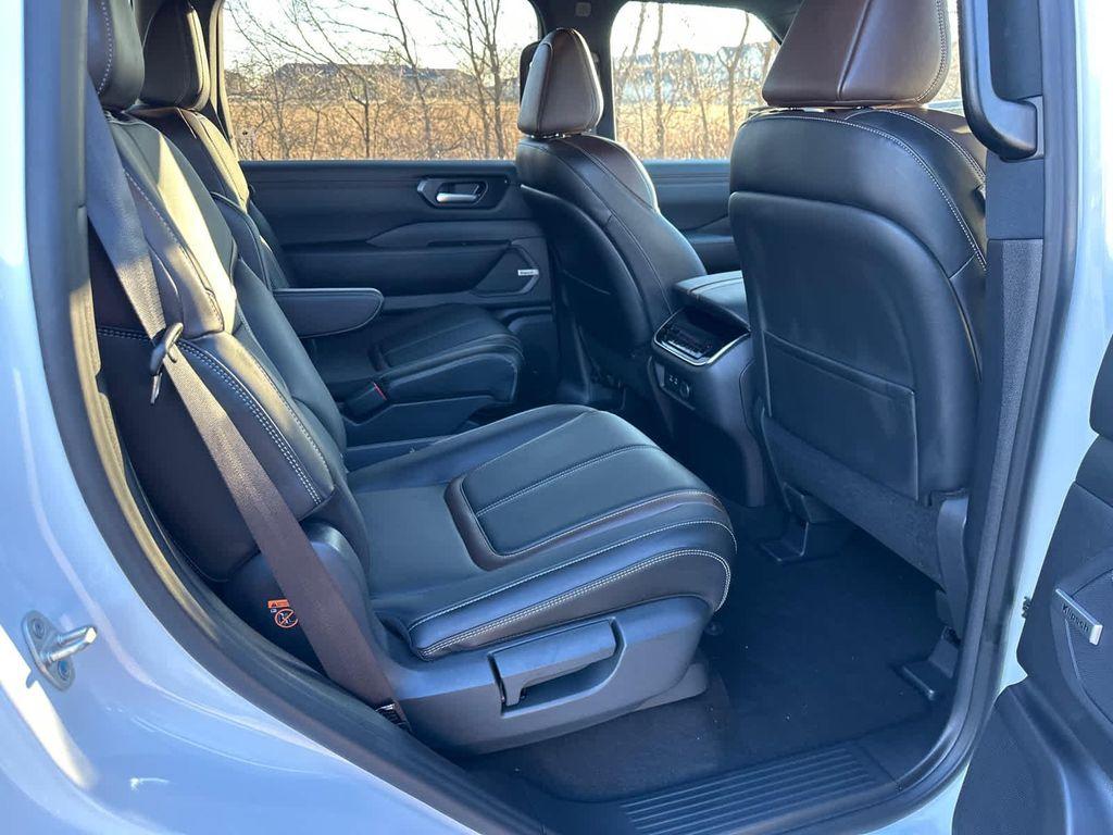 new 2026 Nissan Armada car, priced at $69,041