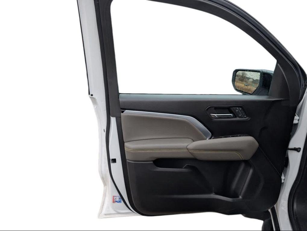 used 2025 Chevrolet Colorado car, priced at $46,999