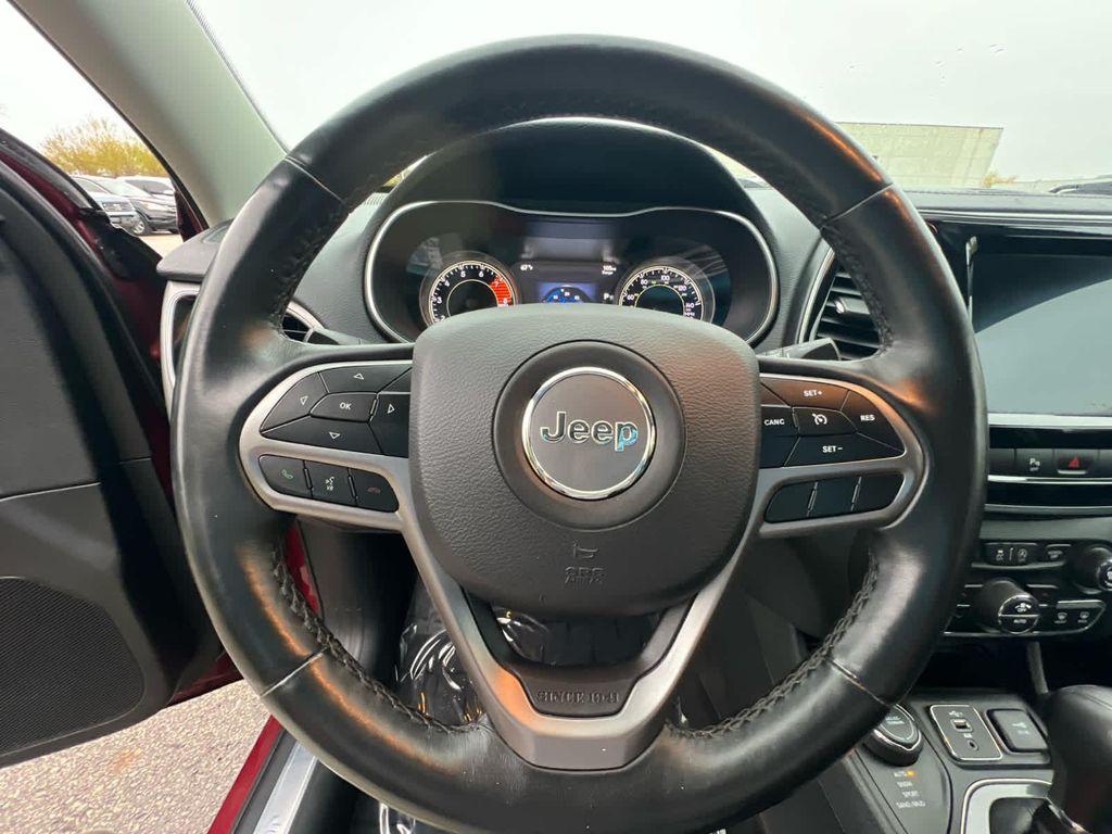 used 2019 Jeep Cherokee car, priced at $15,999