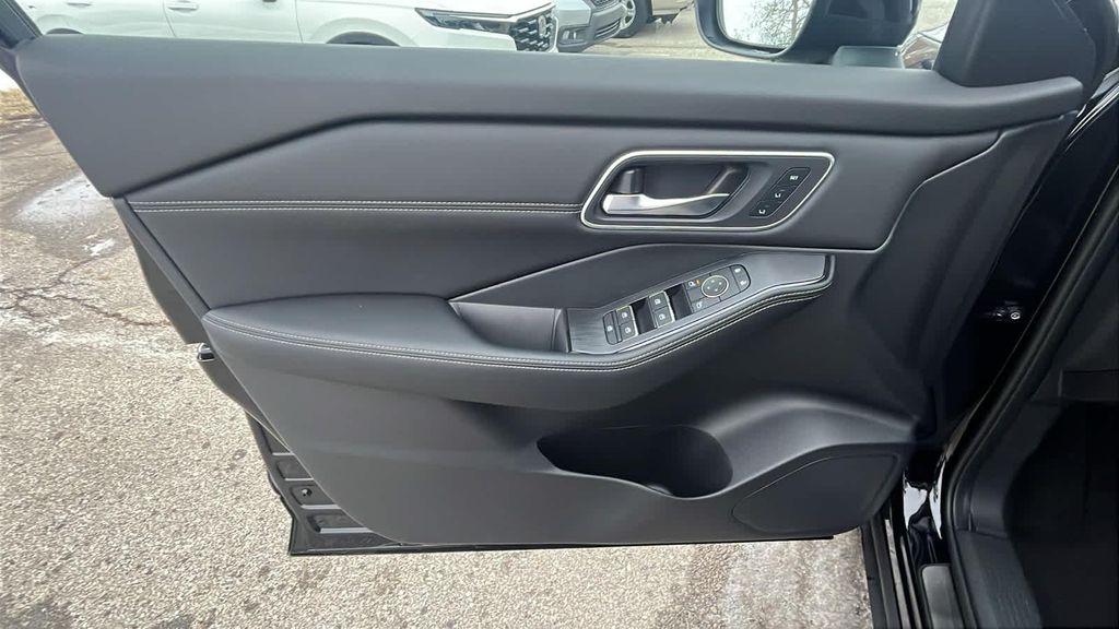 new 2026 Nissan Rogue car, priced at $40,512