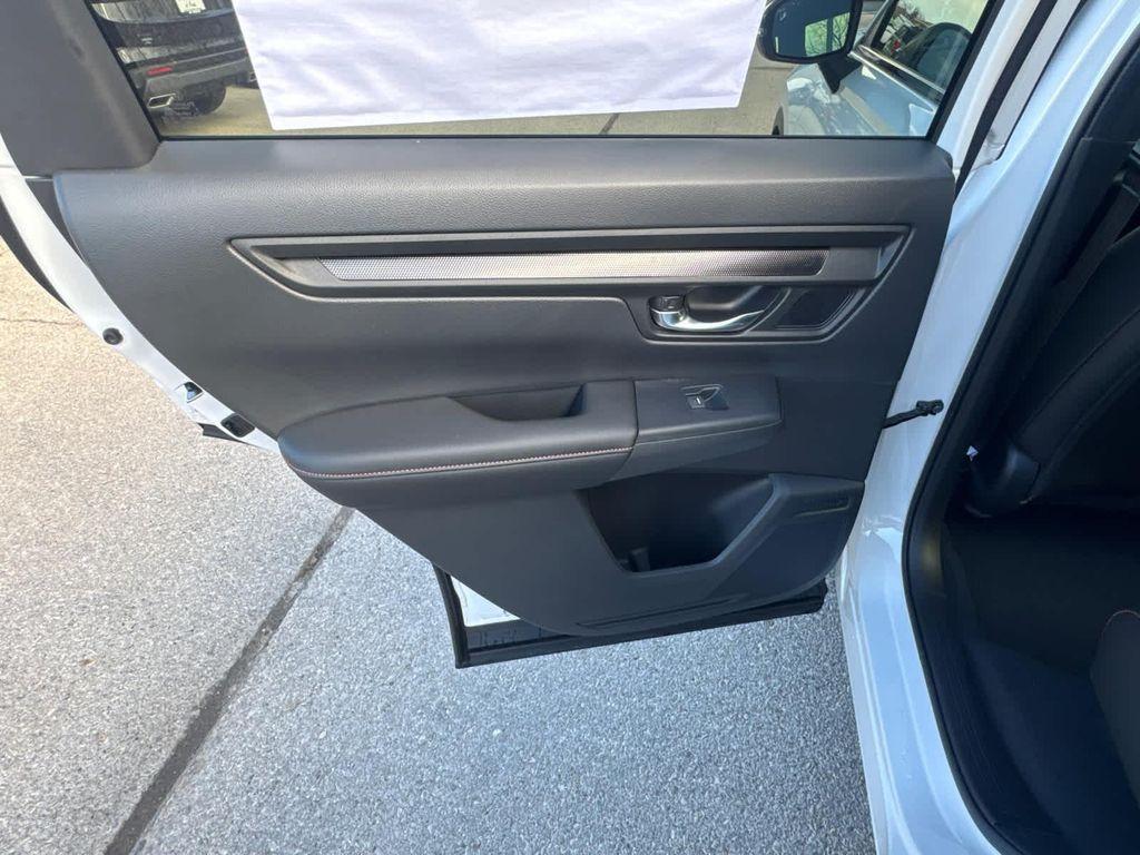 new 2026 Honda CR-V Hybrid car, priced at $42,130