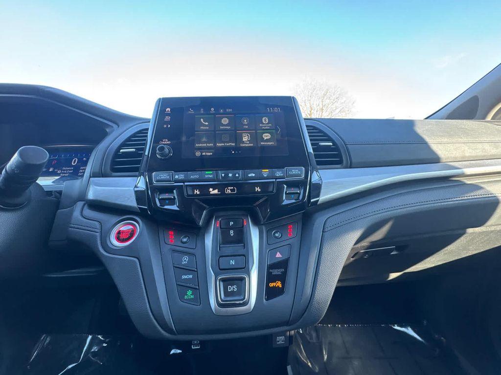 used 2023 Honda Odyssey car, priced at $35,999
