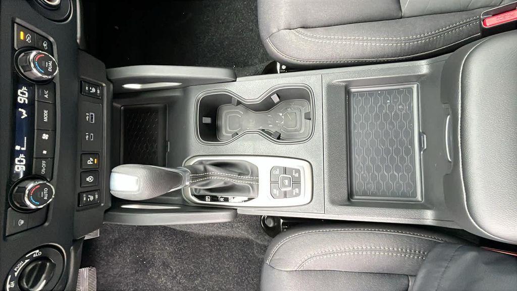 new 2026 Nissan Frontier car, priced at $43,222