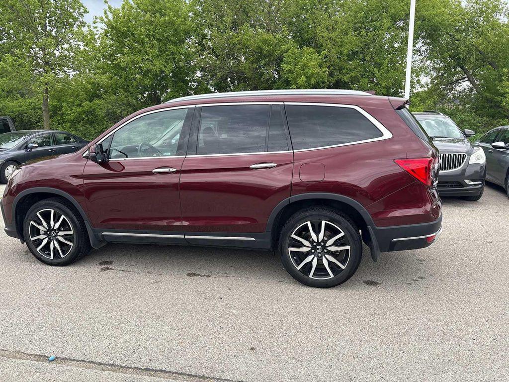 used 2021 Honda Pilot car, priced at $31,179